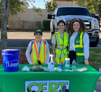 Denham Springs/Livingston Parish CERT Team at a table